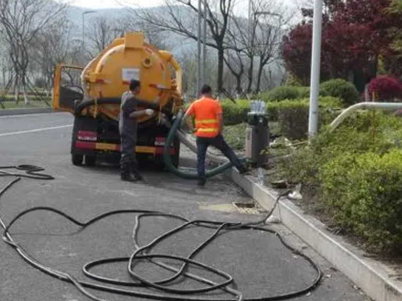 寮步镇专业疏通厕所马桶下水道，清理化粪池，防水补漏